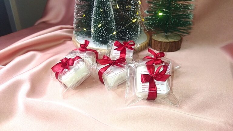 Karácsonyi köszönő ajándék üzenetes gyertya